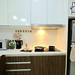 Setia Sky88 2Br Balcony Pool View By Gdragon Homestay