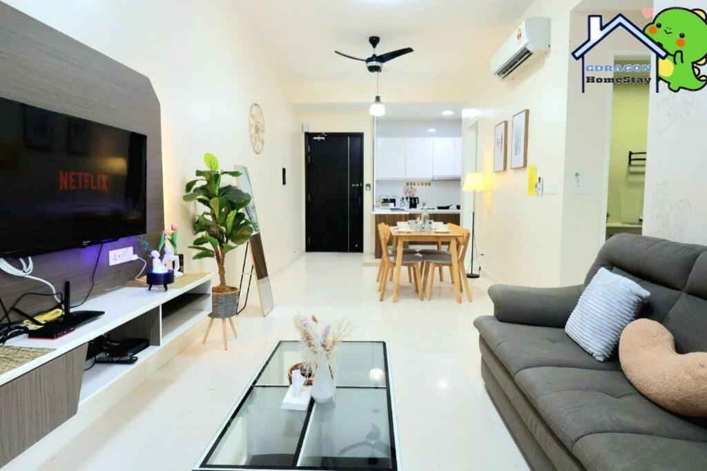 Setia Sky88 2br Balcony Pool View By Gdragon Pangsapuri